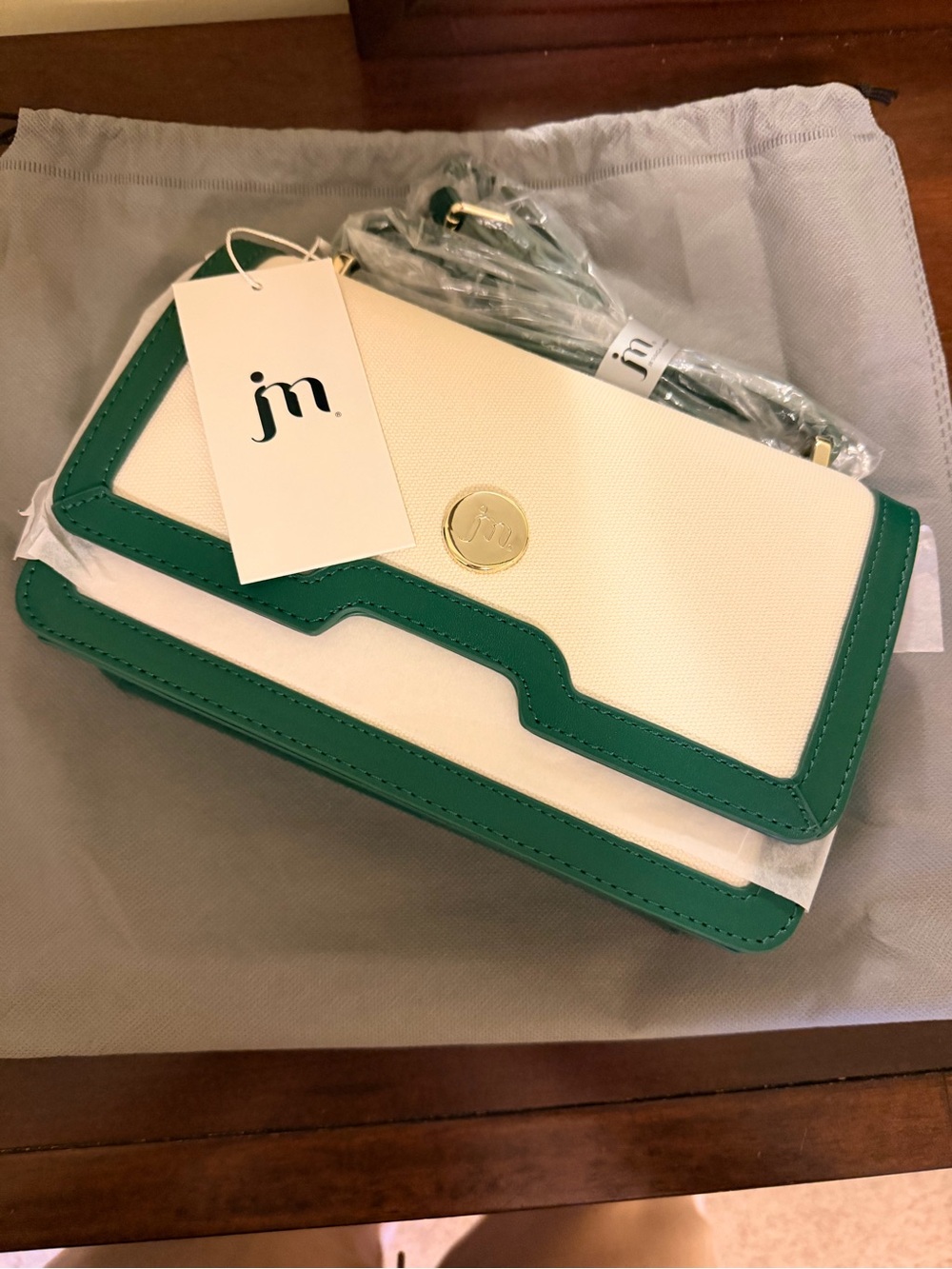 jm Green & Cream Contrast Crossbody Bag